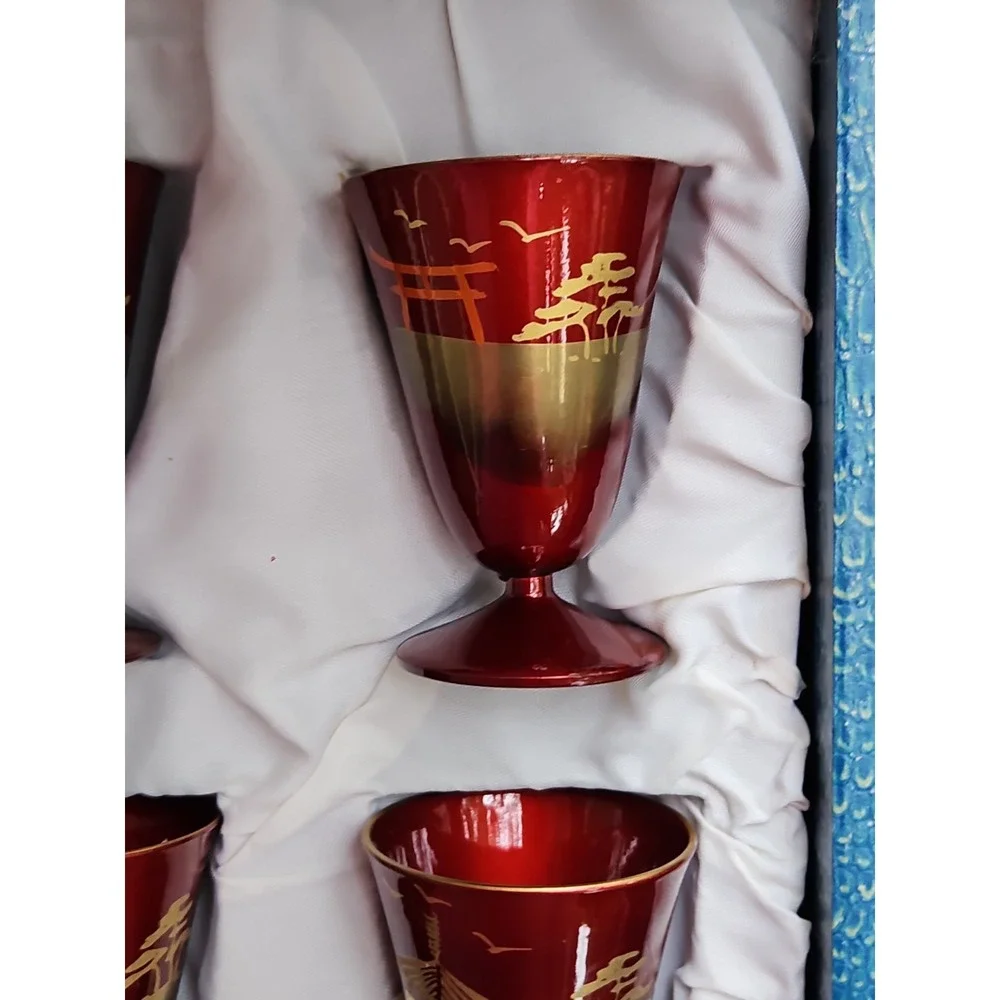 Japanese Aizu Lacquerware Sake Cups Tray Set MT FUJI Red Lacquer Gold Gilt‎ VTG